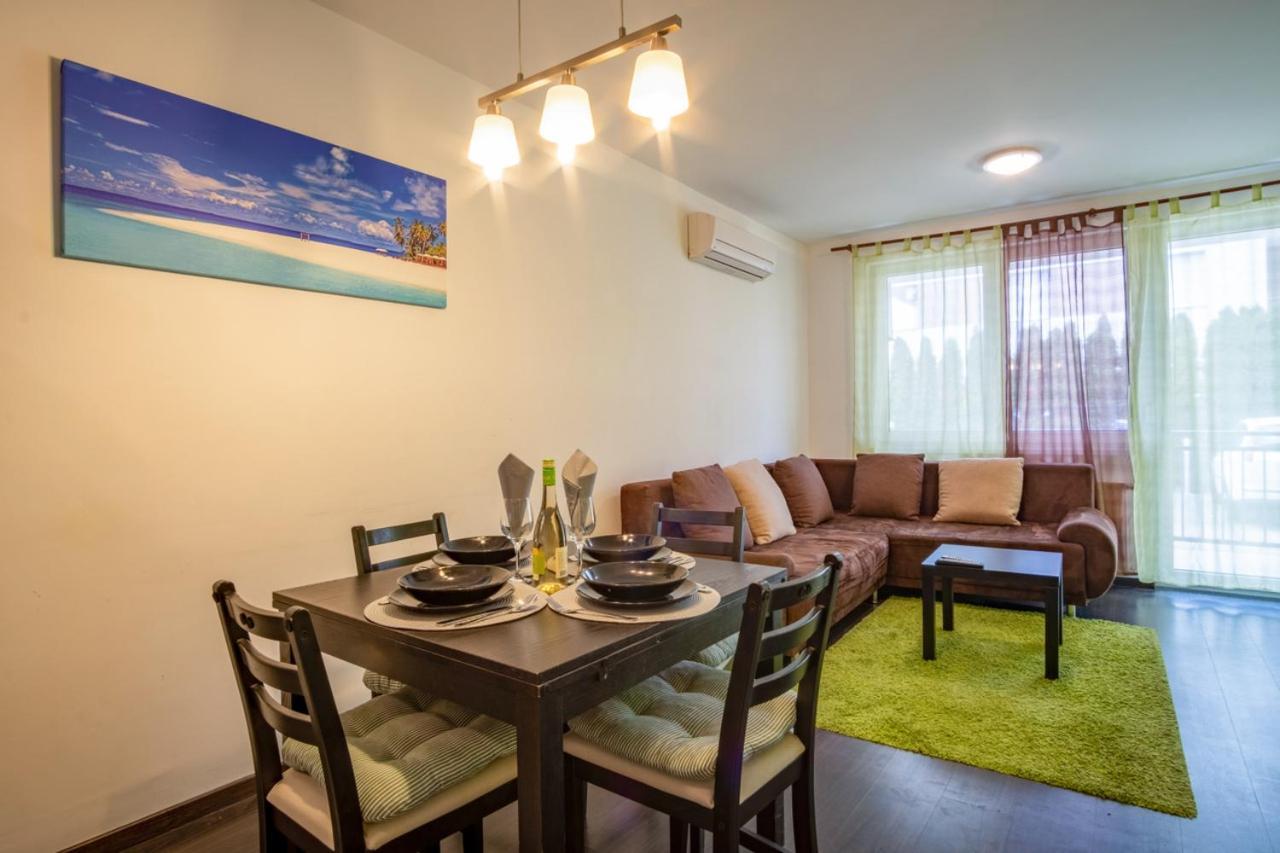 Myflat Siofok Beach Apartment Esterno foto